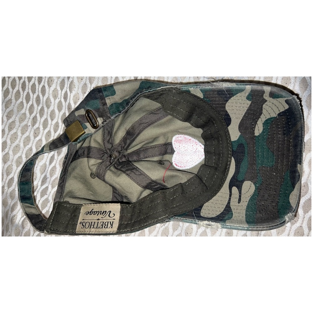 Custom hat - Picture 2 of 2
